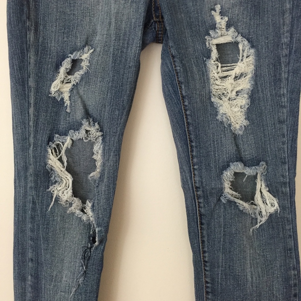 MOSSIMO SUPPLY CO Distressed Skinny Jeans - Picture 4 of 10